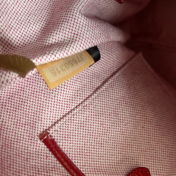 Dooney & Bourke Pebble Grain Logo Lock Women's Shoulder Bag Without Pouch-Red - Picture 10 of 12